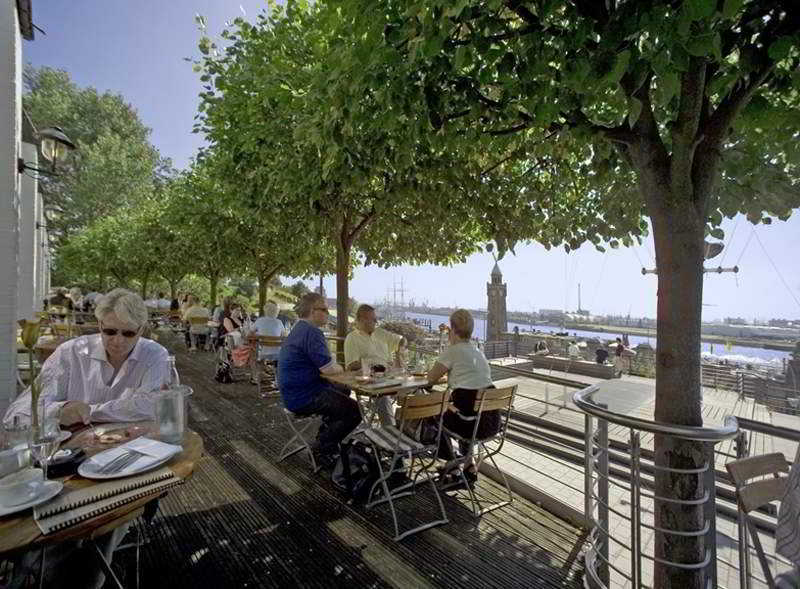 Hotel Hafen Hamburg Restaurant photo