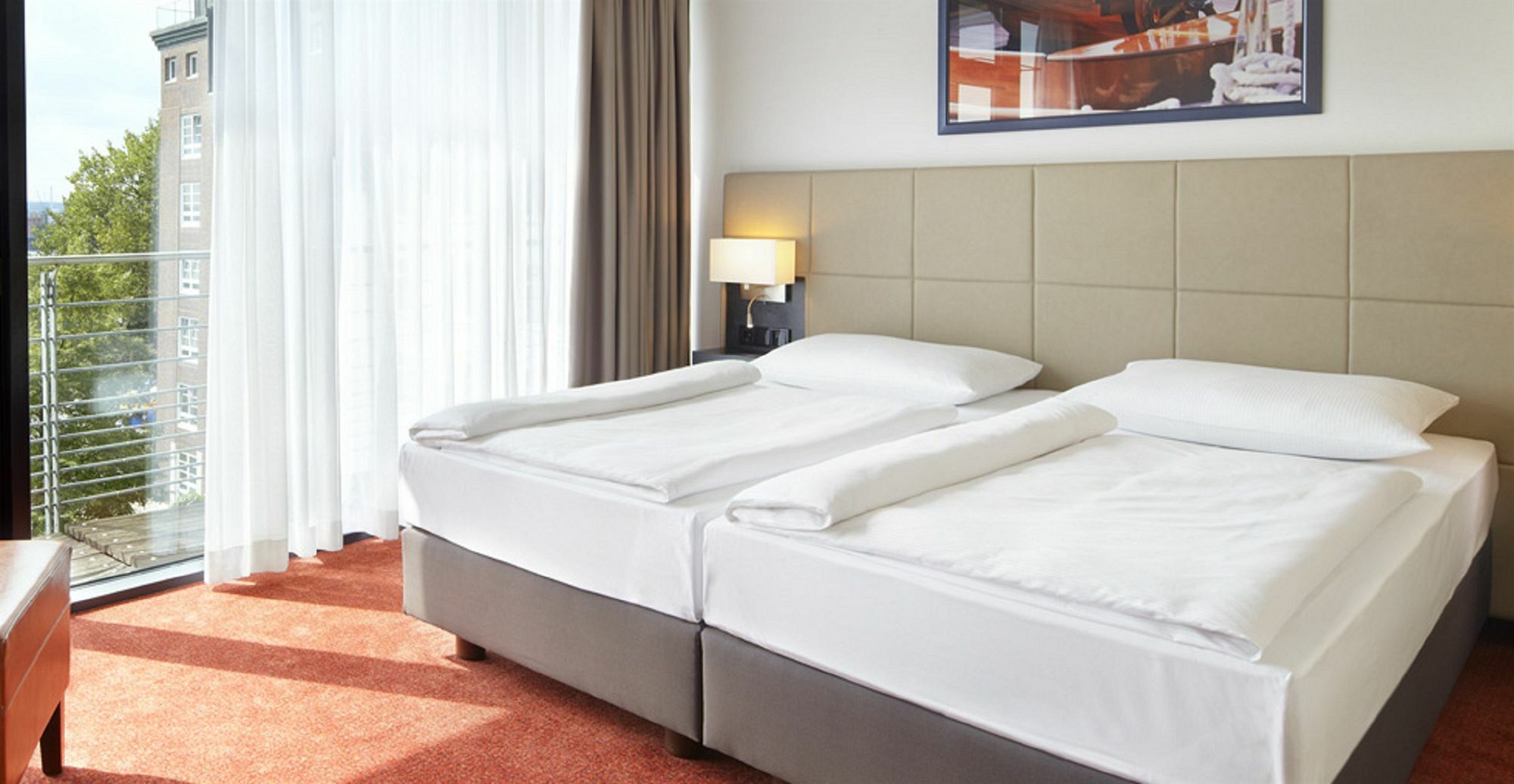 Hotel Hafen Hamburg Exterior photo